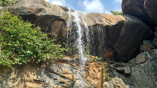 Jalagamparai Falls